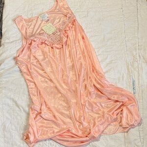 Chic Peach Lace Chemise